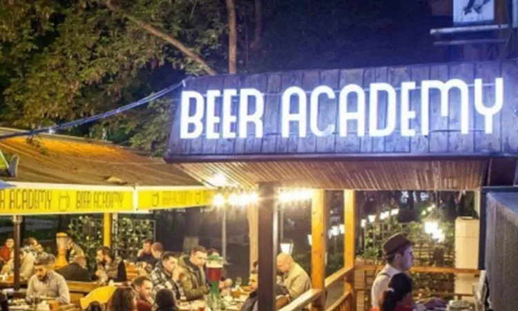 Beer Academy գարեջրատան սեփականատերը հիվանդանոցում է՝ գագաթոսկրի կոտրվածք, ցնցում ախտորոշմամբ