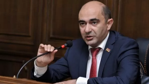 Կառավարությունն իշխանության գալու օրվանից զբաղված է քաղաքացիներից գումար գանձելու ճանապարհներ գտնելու գործով. Էդմոն Մարուքյան