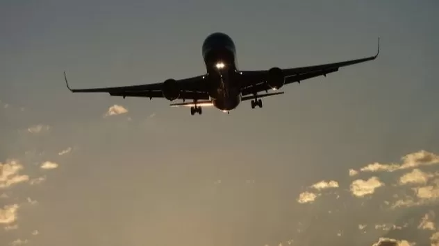 Ուղևորատար ինքնաթիռը պատրաստվում է արտակարգ վայրէջքի «Շերեմետևոյում»