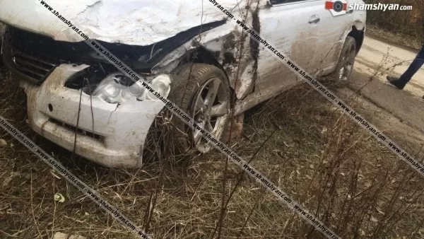 Լոռու մարզում վարորդը կորցրել է մեքենայի կառավարումը և վթարի ենթարկվել