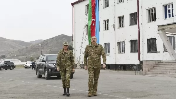 Ալիևն իր կնոջ հետ Կովսականում է
