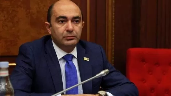 Հայ ռազմագերիներին պահում են բանտերում ու քննարկում տրանսպորտային արտերիաների հարցերը