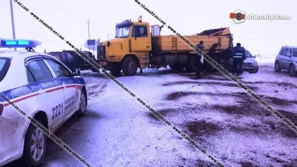 Խոշոր ավտովթար. վարորդը Opel-ով մխրճվել է ձյուն մաքրող մեքենայի մեջ. կա 5 վիրավոր