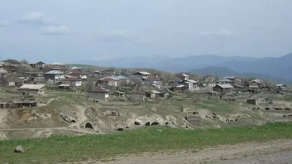 Կարծես մի անտերություն է․ ադրբեջանցիները Տեղ գյուղի մոտ 100 հա վարելահող են գրավել. Տեղի ավագանու անդամ