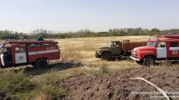 ՏԵՍԱՆՅՈՒԹ. Աբովյանում 3 օր առաջ բռնկված հրդեհը դեռ մարված չէ. հերթապահություն է սահմանվել