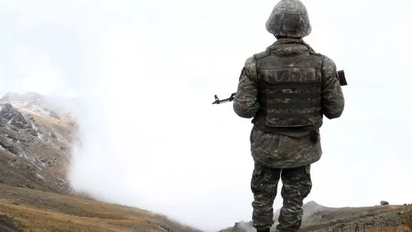 «Ժողովուրդ». Հայ-ադրբեջանական սահմանին սկսված լարվածության ժամանակ «սահմանային սելֆիներն» արգելվել են,պաշտոնյաները սահման չեն հասել 