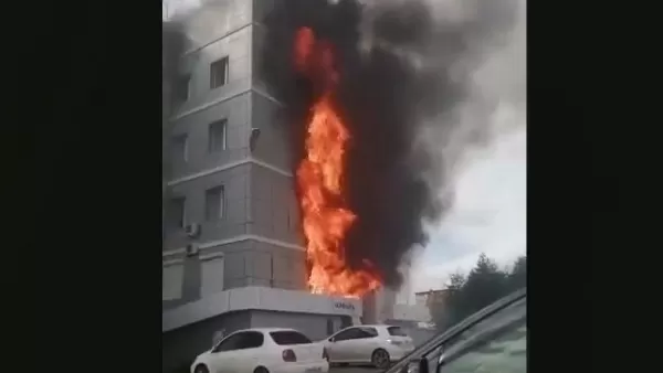 ՏԵՍԱՆՅՈՒԹ. Ռուսաստանում այրվում է գրասենյակային բարձրահարկ շենք