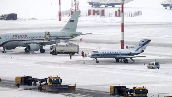 Մոսկվայի 3 օդանավակայաններում առավոտյան 19 չվերթ է հետաձգվել, 4-ը չեղարկվել է