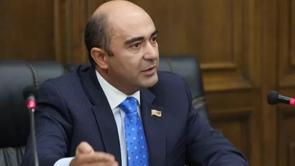 Ադրբեջանի կողմից Սյունիքում այսօր տեղադրված ցուցանակը սադրանքների գագաթնակետն է. Էդմոն Մարուքյան