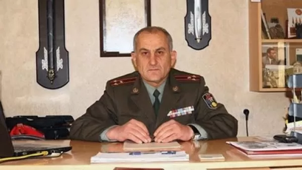 Հայ զինվորն օր-օրի սերտելով թշնամու որդեգրած մարտավարության դասերը՝ դառնում է ստեղծված իրադրության տերը. Սենոր Հասրաթյան