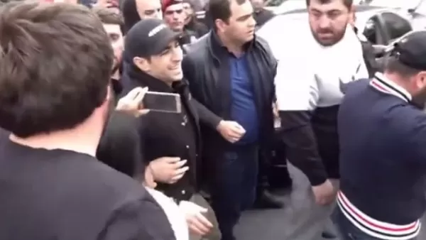  Իրենք հատուկ եկել էին մի քանի հոգու տանելու. Վահե Հակոբյանը` Լևոն Քոչարյանին բերման ենթարկելու մասին