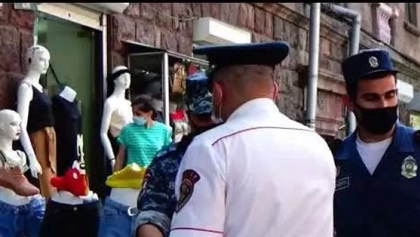 ՏԵՍԱՆՅՈՒԹ. ՊՊԾ գնդի ոստիկանները հետապնդել ու բռնել են կնոջ ոսկեղենը կողոպտած անձին