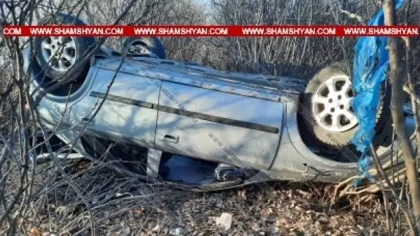  24-ամյա վարորդը Opel-ով բախվել է ծառերին ու գլխիվայր շրջվել․ կան վիրավորներ