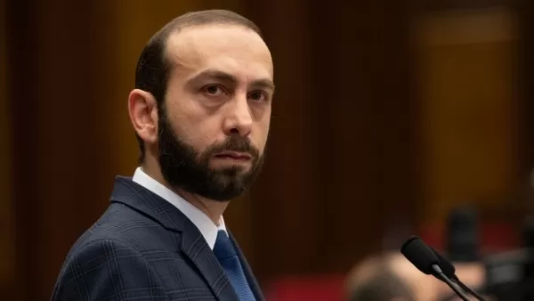 Արարատ Միրզոյանի կադրերին ազատում են աշխատանքից. առաջինն Աննա Գրիգորյանն է