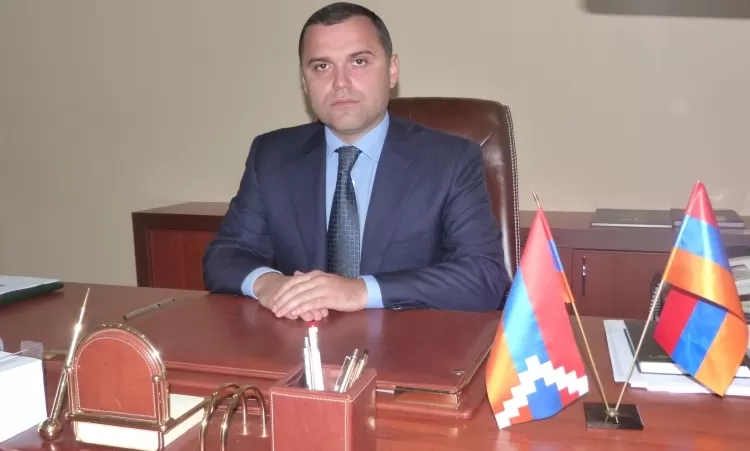 Քոչարյանի թիկնազորի պետի որդին կուլ չտվե՞ց վիրավորանքը, Հրապարակ