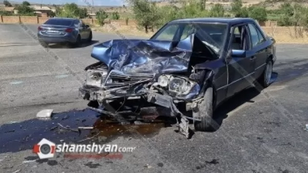 Խոշոր ավտովթար․ «Արծվի Թևերի» մոտ բախվել են Mercedes-ն ու Nissan X-Trail-ը․ կա 6 վիրավոր