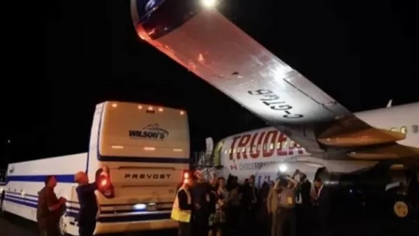 Կանադայի օդանավակայանում ավտոբուսը բախվել Թրյուդոյի ինքնաթիռին