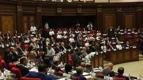 «Հայաստան» և «Պատիվ ունեմ» խմբակցությունները հայտարարություն են տարածել 