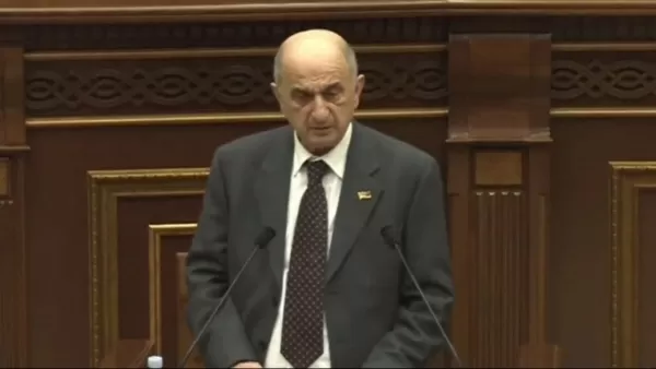 ՏԵՍԱՆՅՈՒԹ․ Գեղա՛մ ջան, կներես․ ազդվեցի, երբ ասացիր՝ մի՛ ասեք, որ որդի եմ կորցրել․ Վիգեն Խաչատրյան
