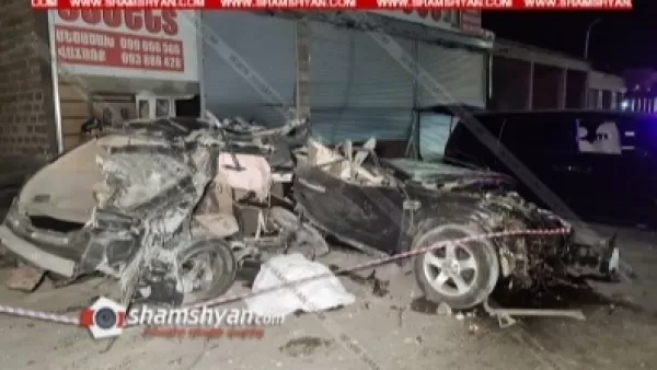 Բախվել են Nissan Murano-ն ու Opel Zafira-ն․ վարորդներից մեկը տեղում մահացել է, կա 2 վիրավոր