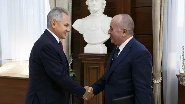 Մոսկվայում հանդիպել են Հայաստանի և Ռուսաստանի  պաշտպանության նախարարները․ ինչ են քննարկել 