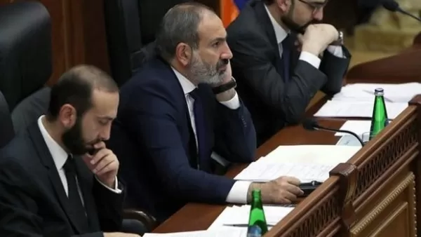 Արարատ Միրզոյանի թիմը սև ցուցակում է. Փաշինյանը ցուցակ է կազմում, որում մի շարք պատգամավորներ չեն լինի. «Ժողովուրդ» 