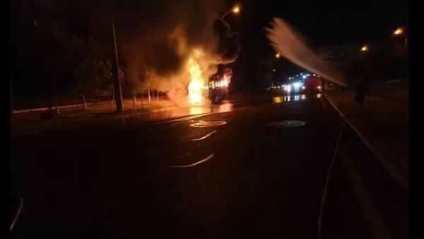 Դավթաշենում ավտոբուս է այրվել