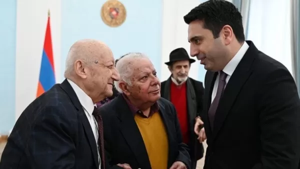Հրավերը մերժել չի կարելի. Ռուբեն Մաթևոսյանը՝ Ալեն Սիմոնյանի ընդունելությանը մասնակցելու մասին․ ArmDaily