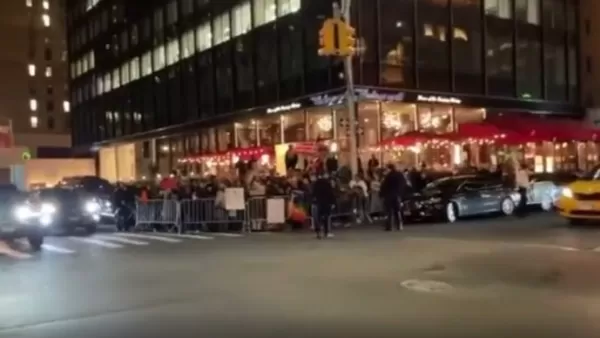 ՏԵՍԱՆՅՈՒԹ. Նյու Յորքում պարտադիր պատվաստան դեմ բողոքի ակցիա անողները հայհոյել են փոխնախագահին 