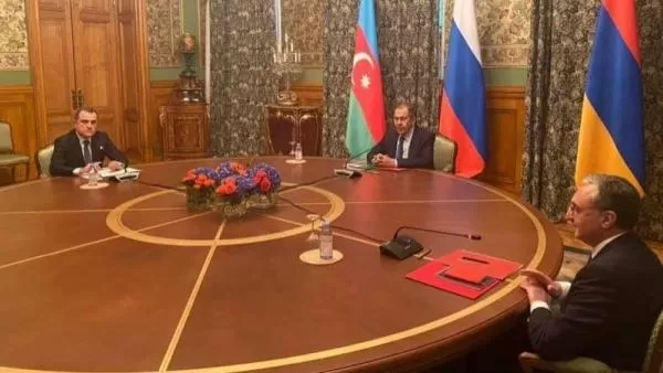 Մոսկվայում մեկնարկել է ՌԴ, Հայաստանի և Ադրբեջանի ԱԳ նախարարների հանդիպումը