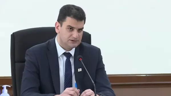 ՏԵՍԱՆՅՈՒԹ. ՌԴ քաղաքացիները քաղաքում մաքրություն են անում, իսկ մենք շարունակում ենք կեղտոտել. քաղաքապետ